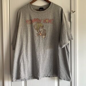 Donkey Kong y2k retro Nintendo shirt